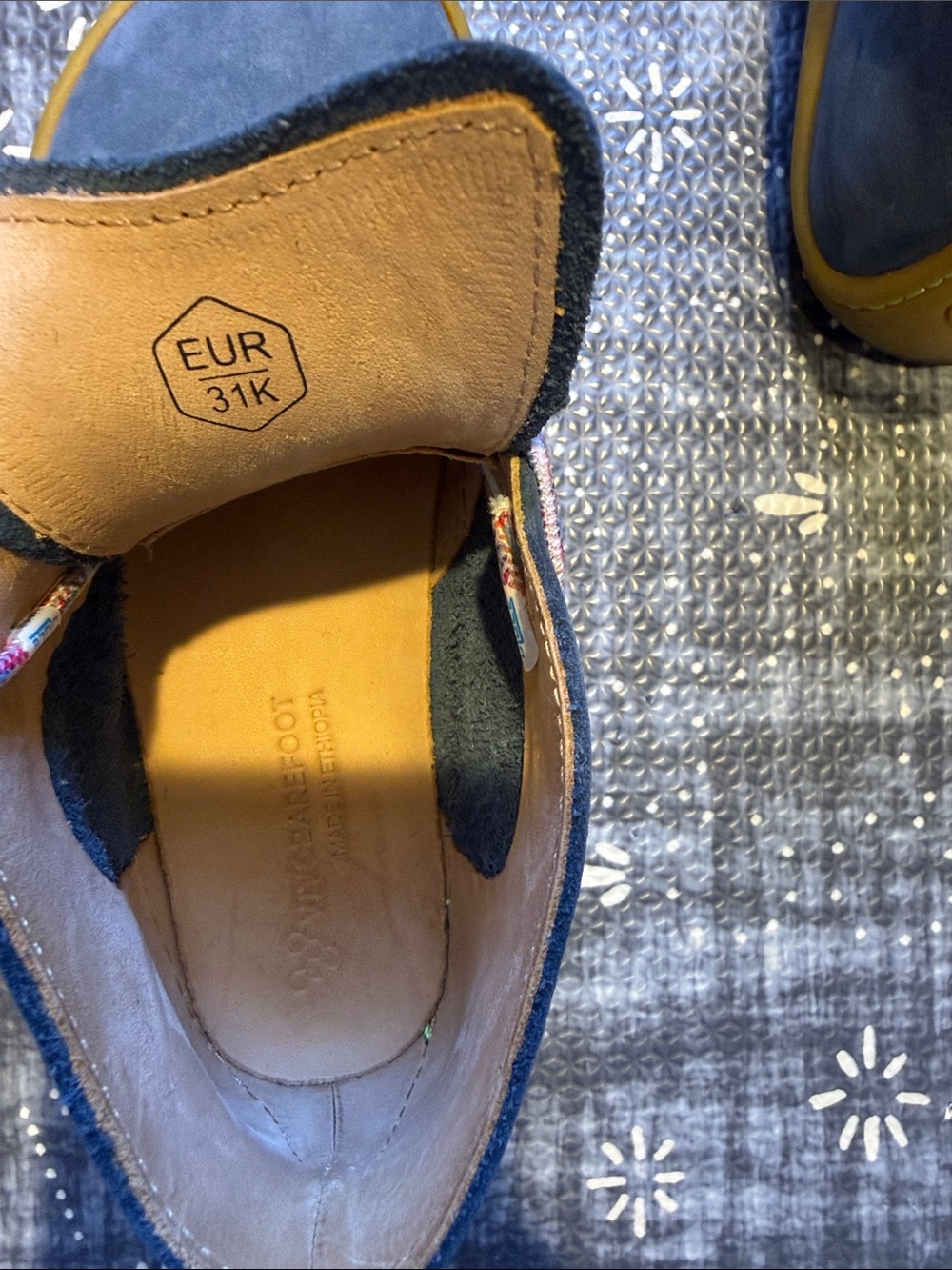 Vivobarefoot 13 Gobi Addis Kids Blue Leather Shoes with Colorful Elastic Laces - Picture 8 of 9